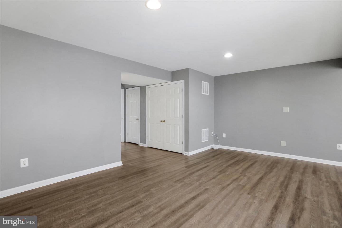 188 Oxbow Drive photo 11