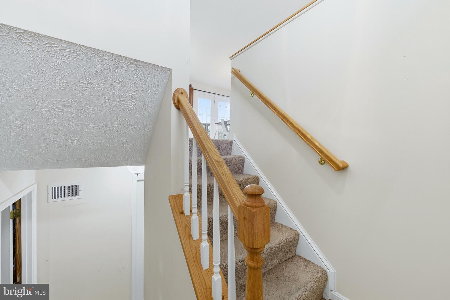 549 Stonewall Street photo 24