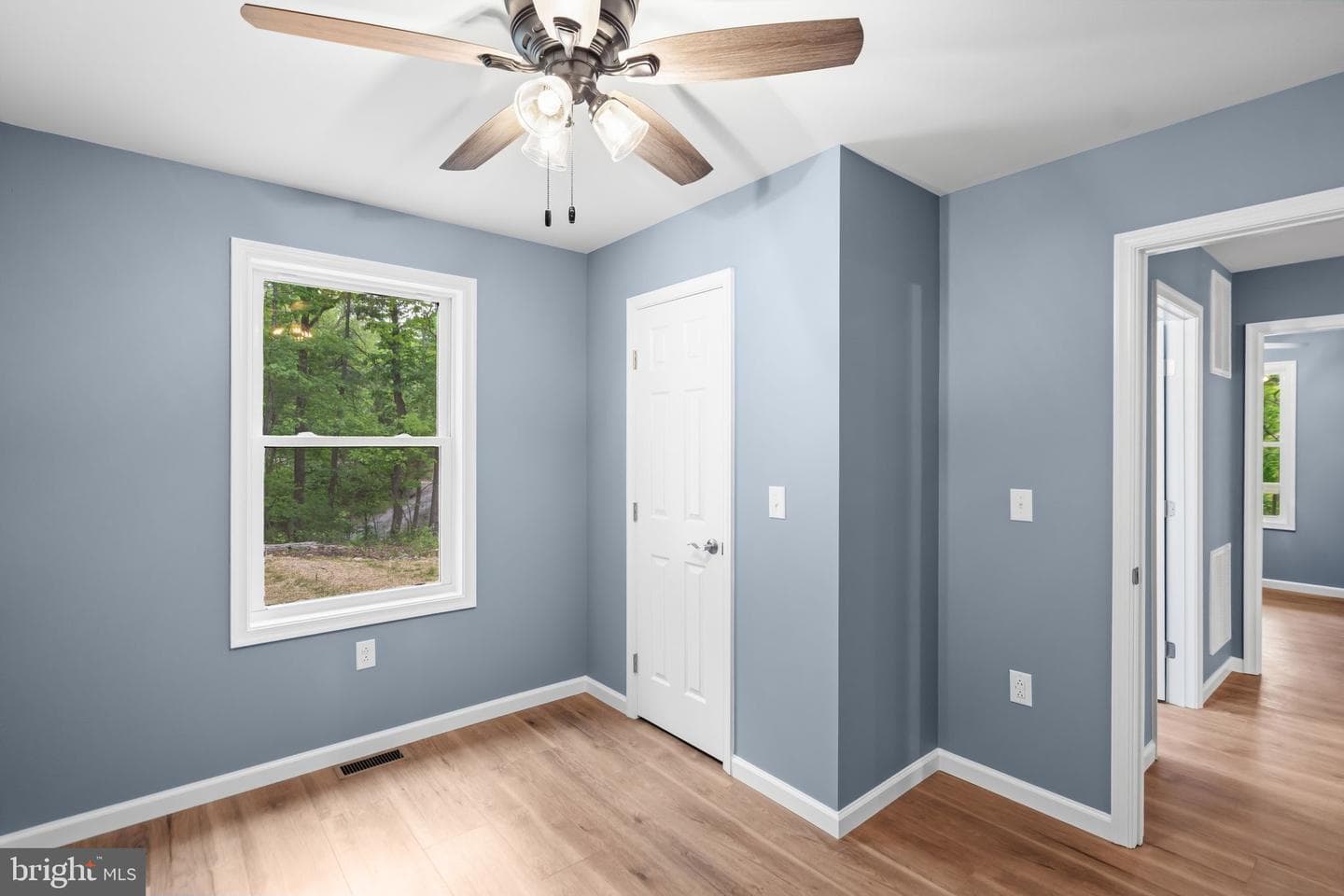 5 Pin Oak Lane photo 17