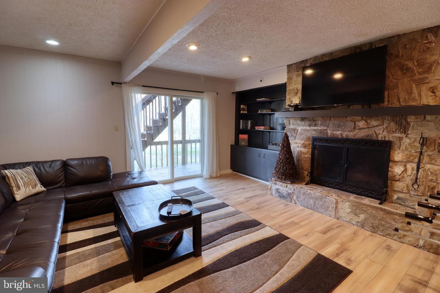 1667 Fairway Drive photo 42