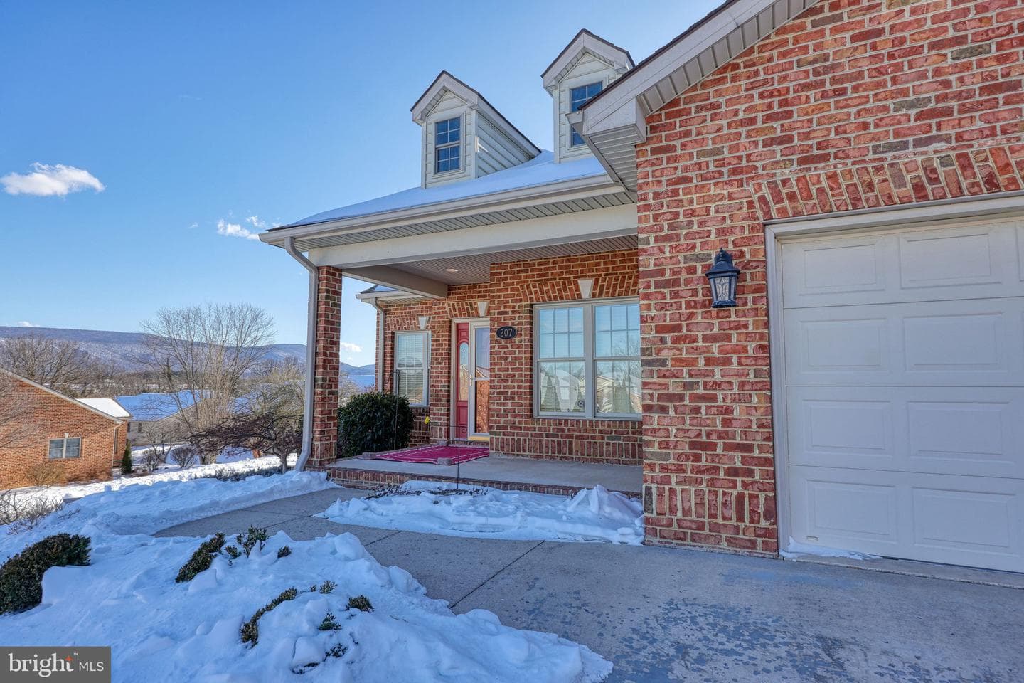 207 Donna Drive photo 29