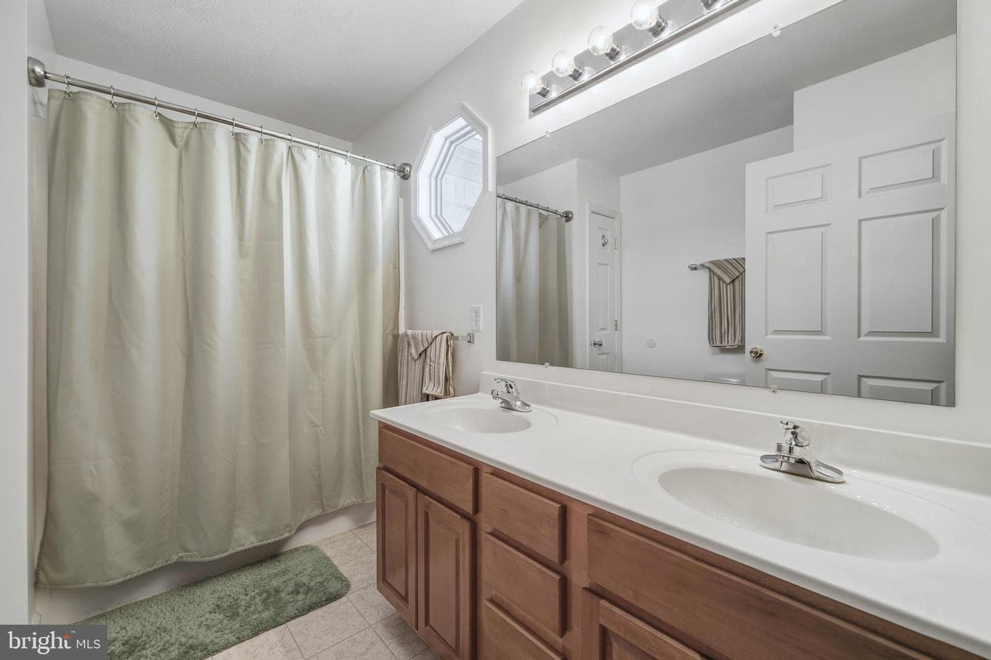 112 Auger Way photo 25