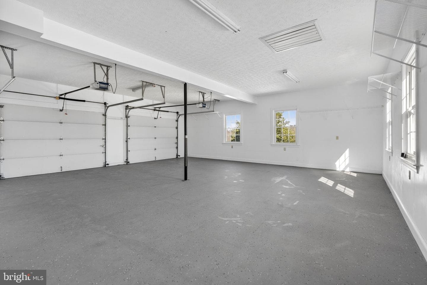 256 Cliffside Drive photo 67