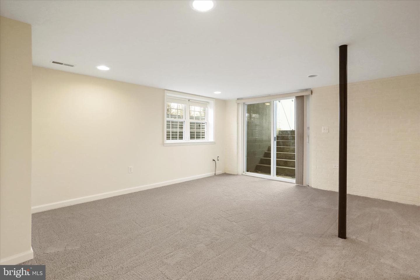 241 Grover Road photo 24