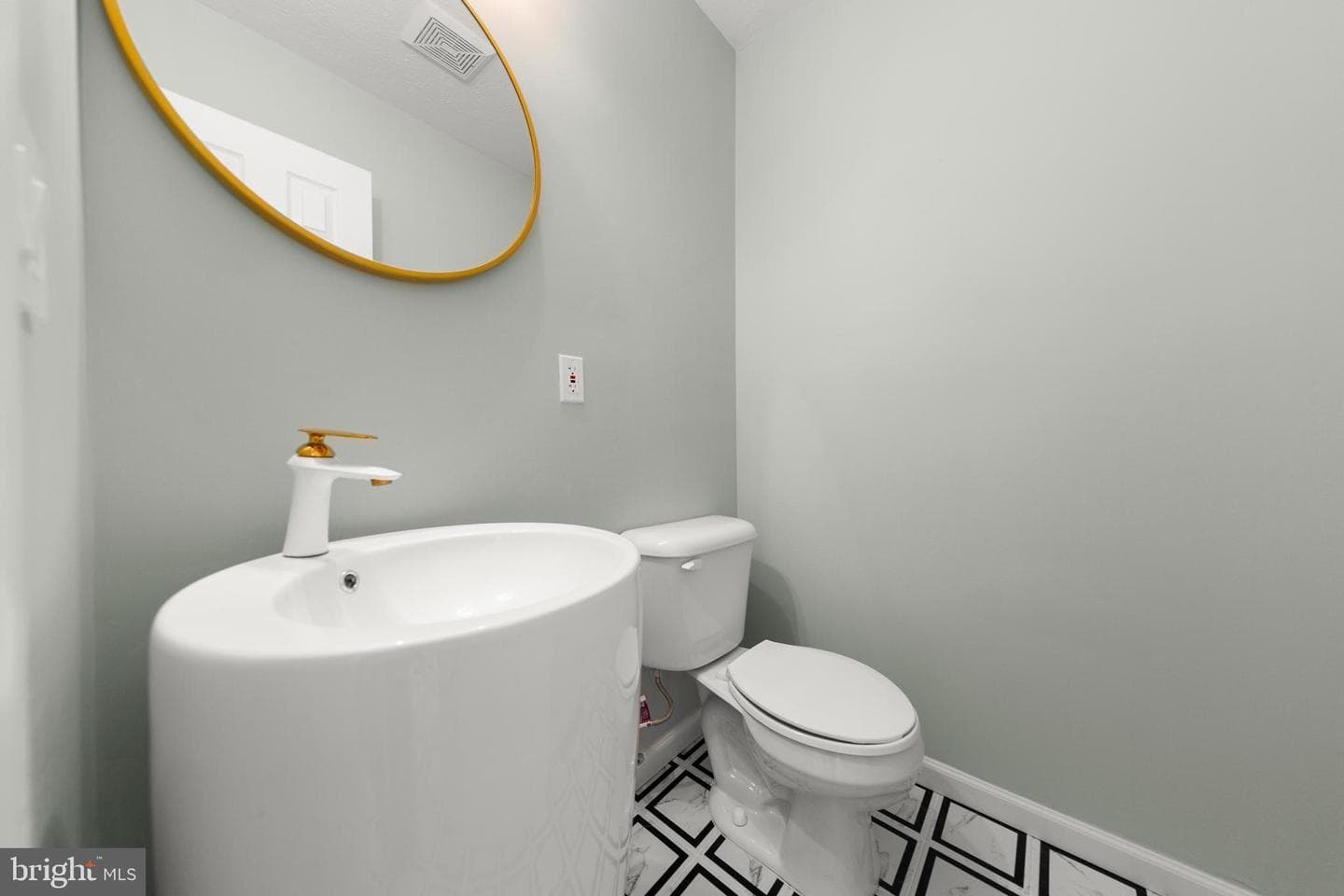405 Spring Hollow Road photo 45