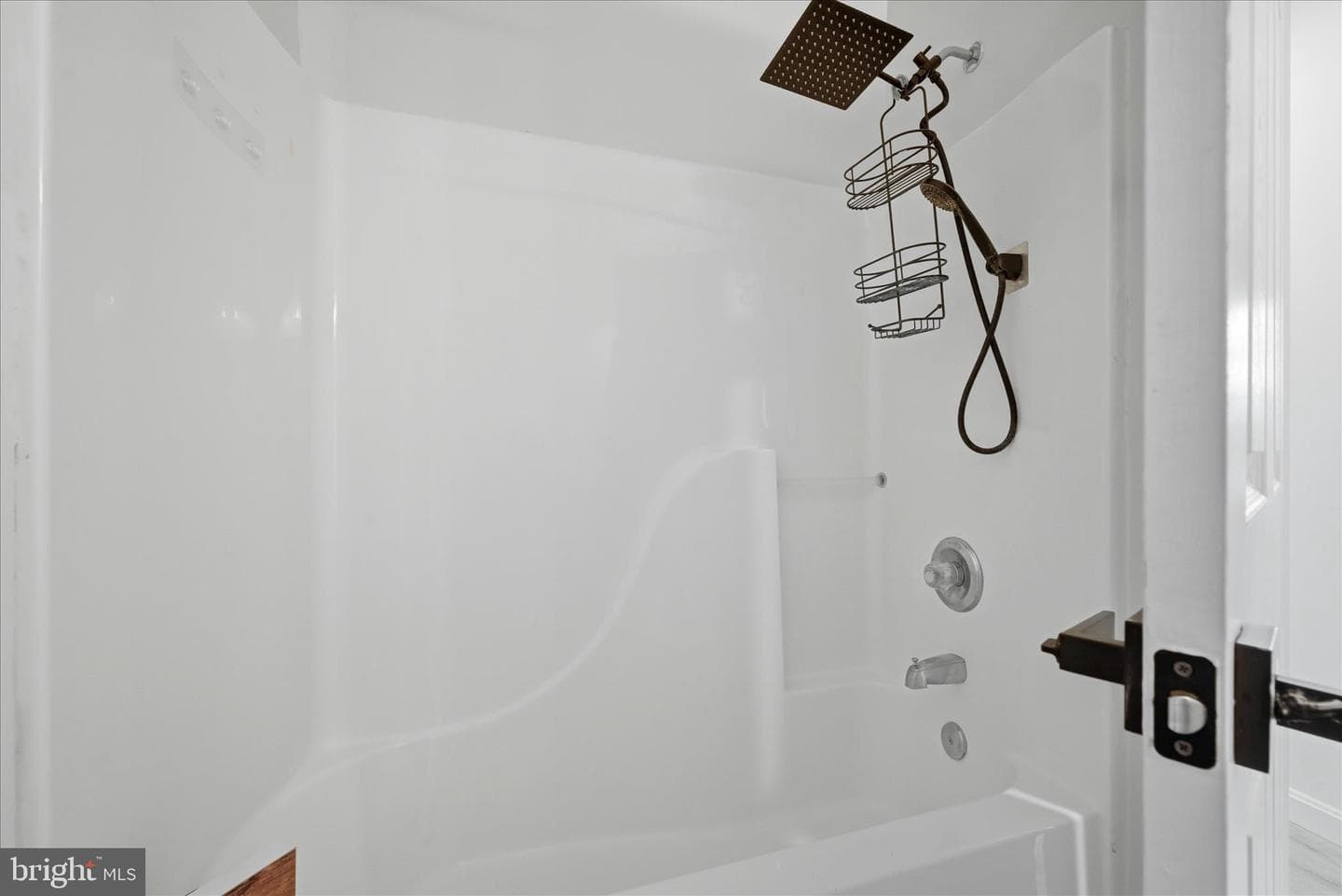 322 Alsberry Street photo 25