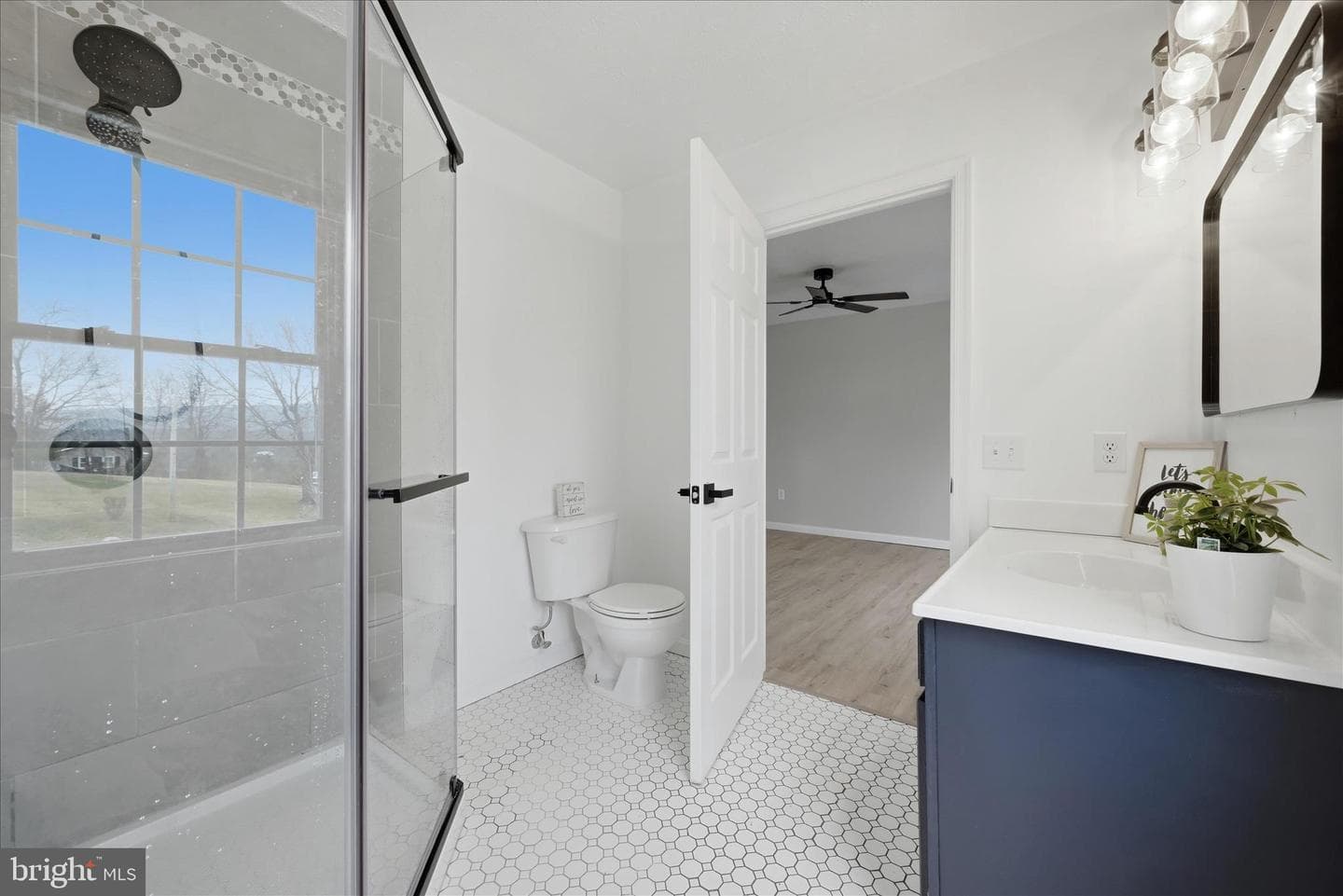 322 Alsberry Street photo 31
