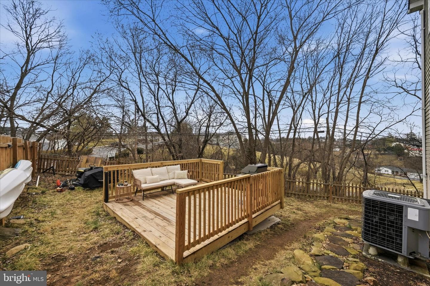 322 Alsberry Street photo 33