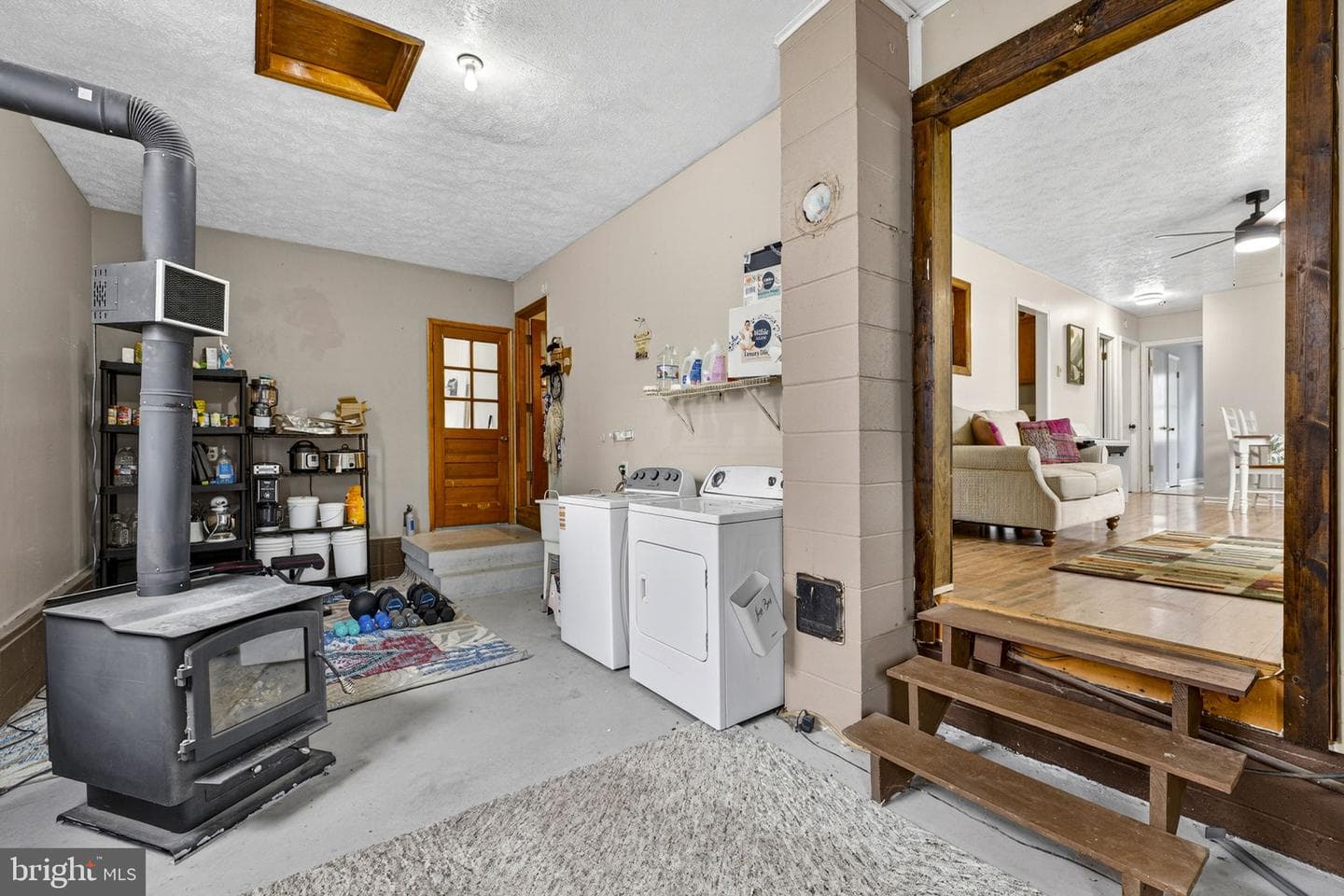 1537 Coal Mine Road photo 41