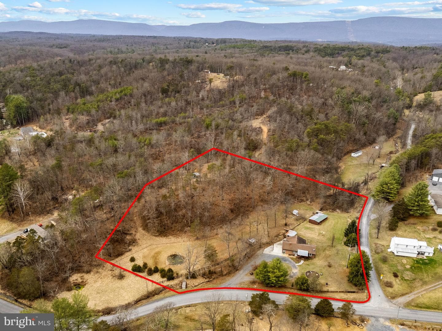 1537 Coal Mine Road photo 55
