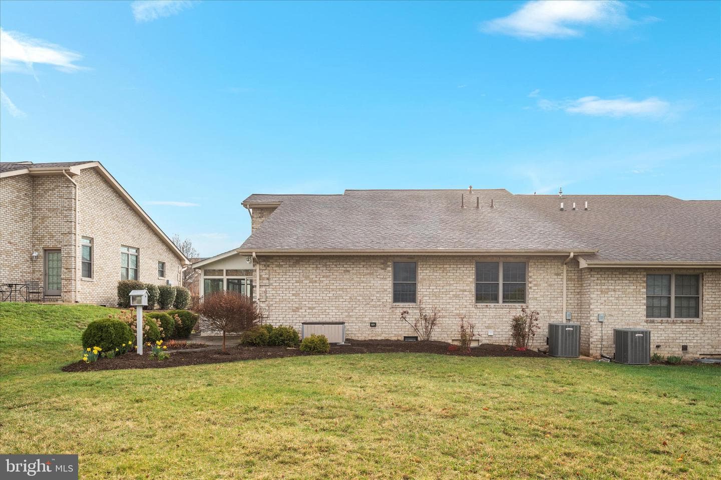154 Daniel Court photo 28