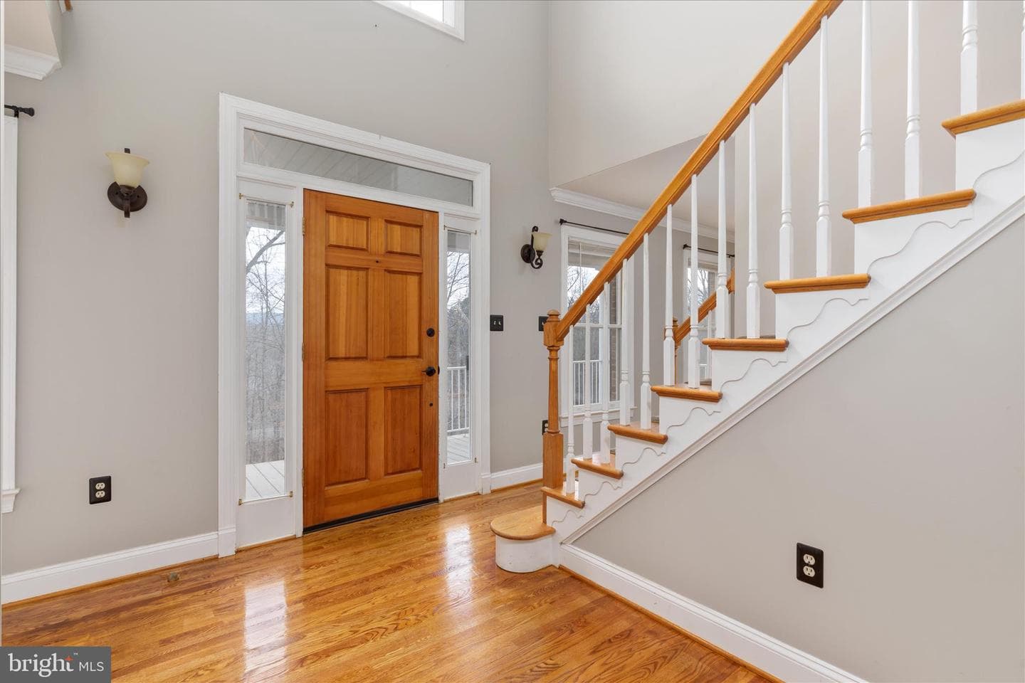 203 Oak Hill Drive photo 6
