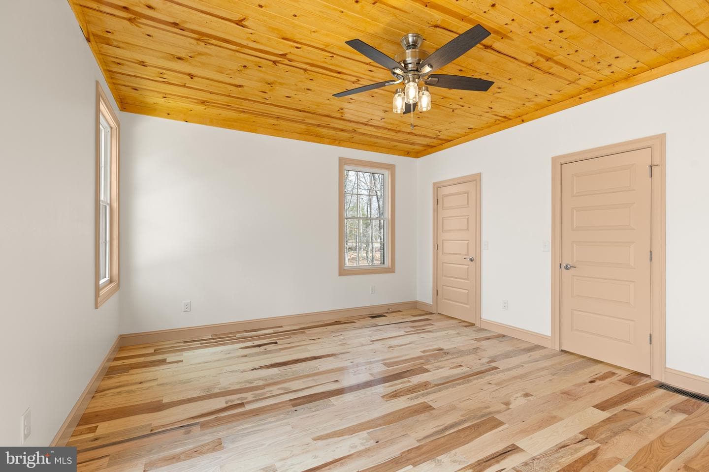 8399 Supinlick Ridge photo 16
