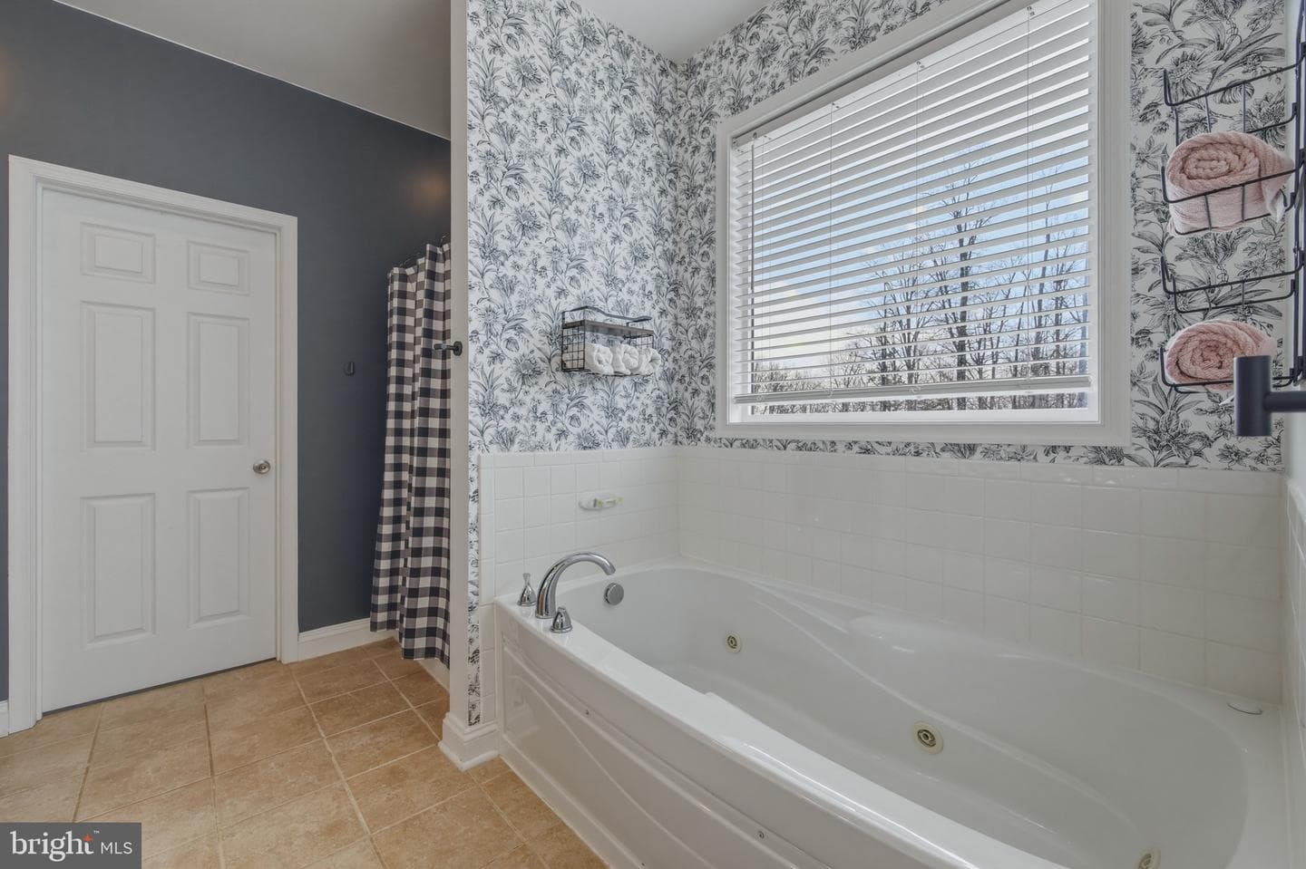 257 Hunter Road photo 26