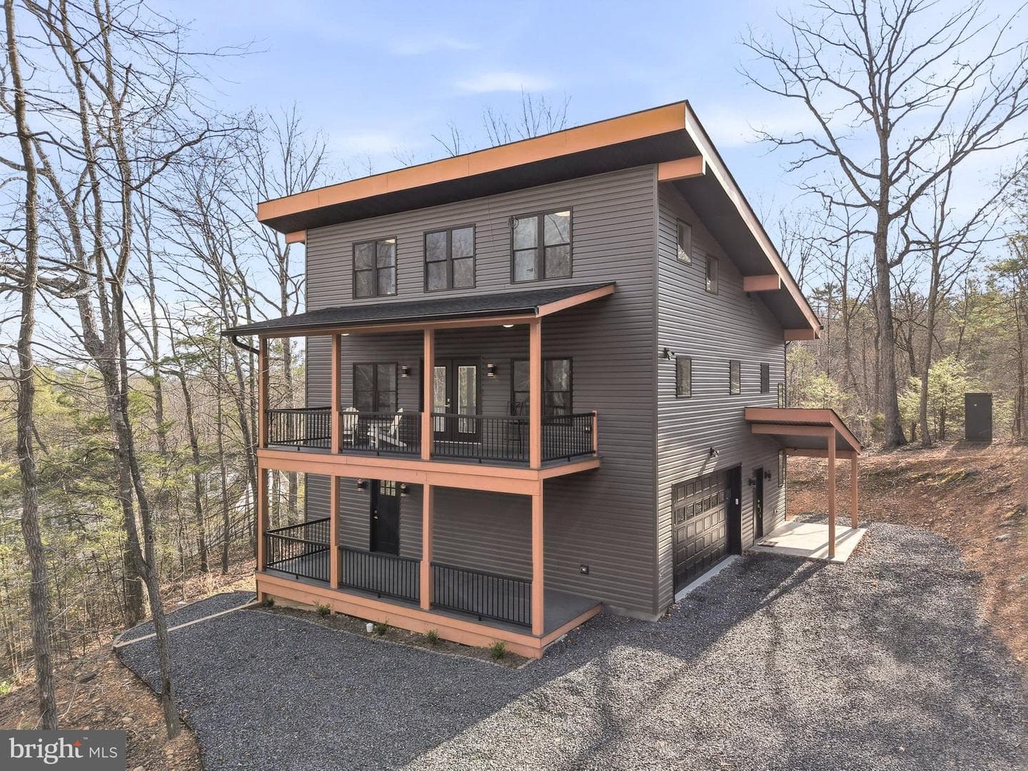 1034 Greenview photo 76