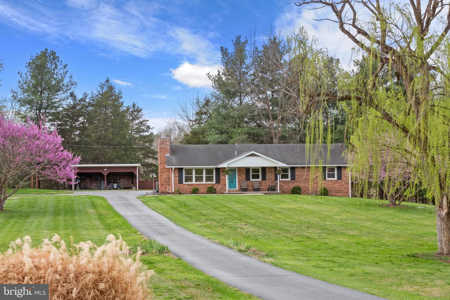 549 Arrowhead Lane photo 1
