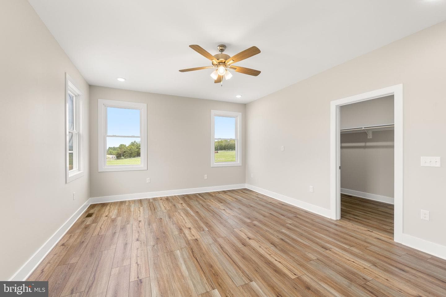 1611 Pleasant View photo 32