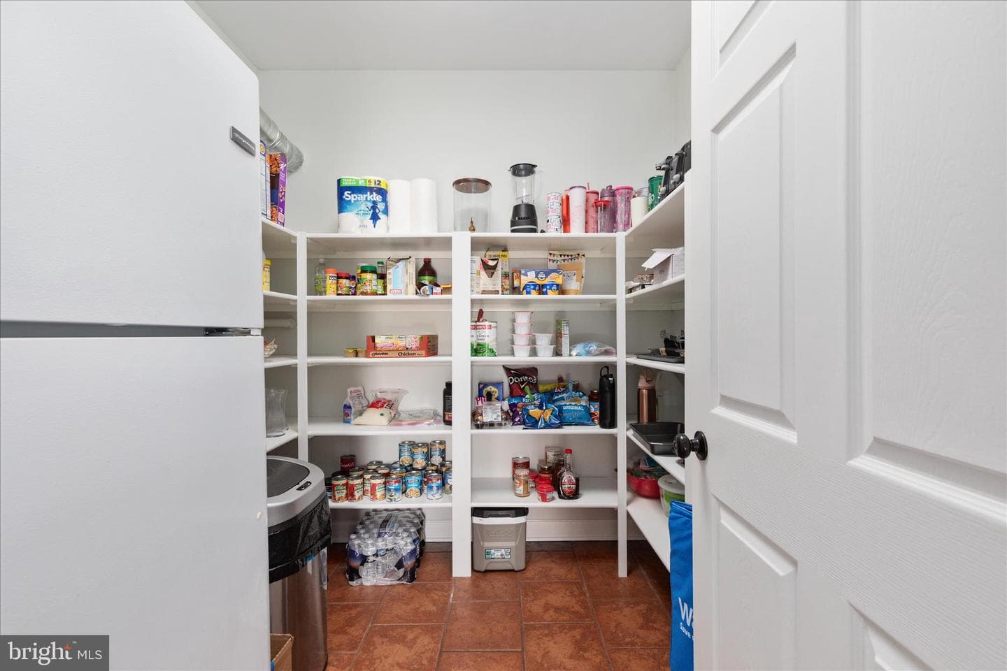 180 Holstein Lane photo 33