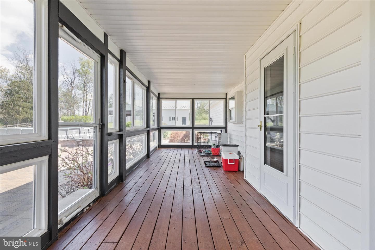 180 Holstein Lane photo 35