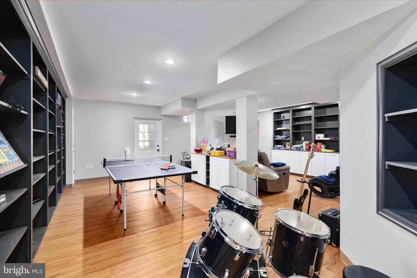 180 Holstein Lane photo 47
