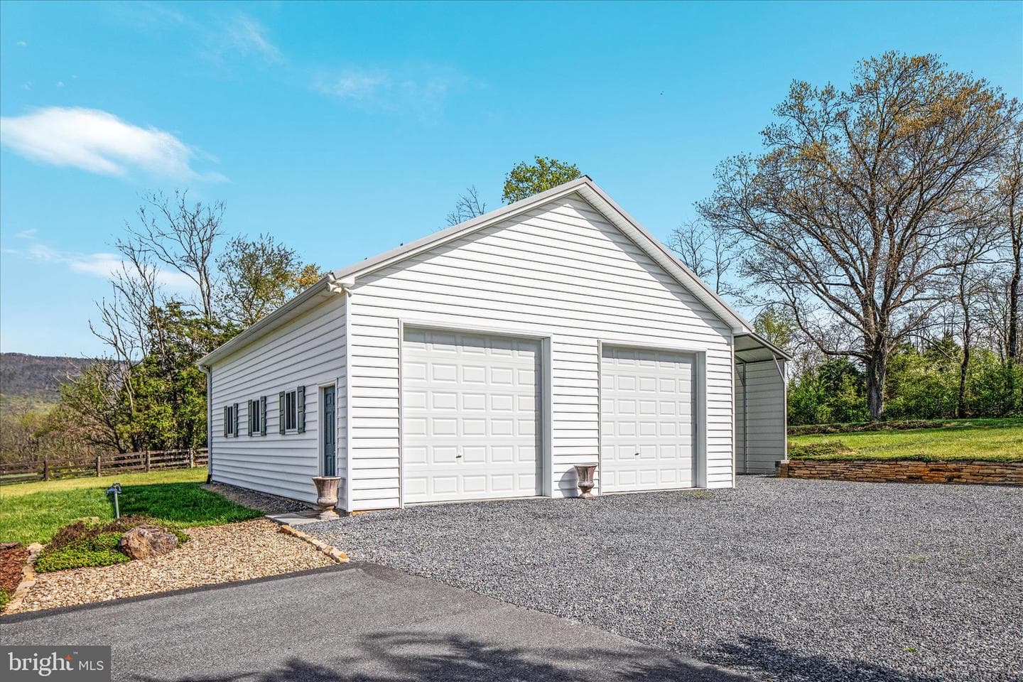 180 Holstein Lane photo 62