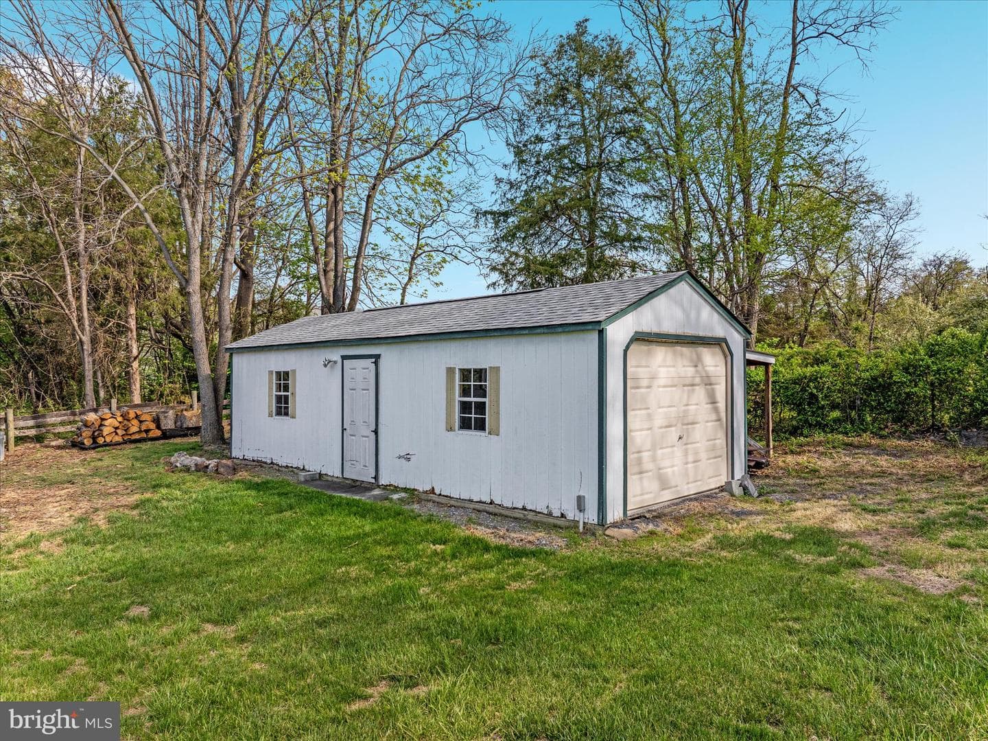 180 Holstein Lane photo 66