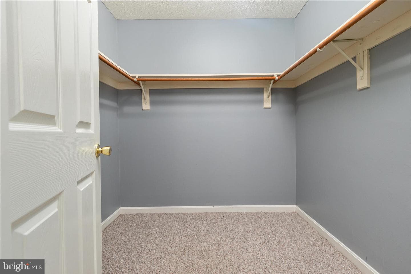 590 Fulton Drive photo 19