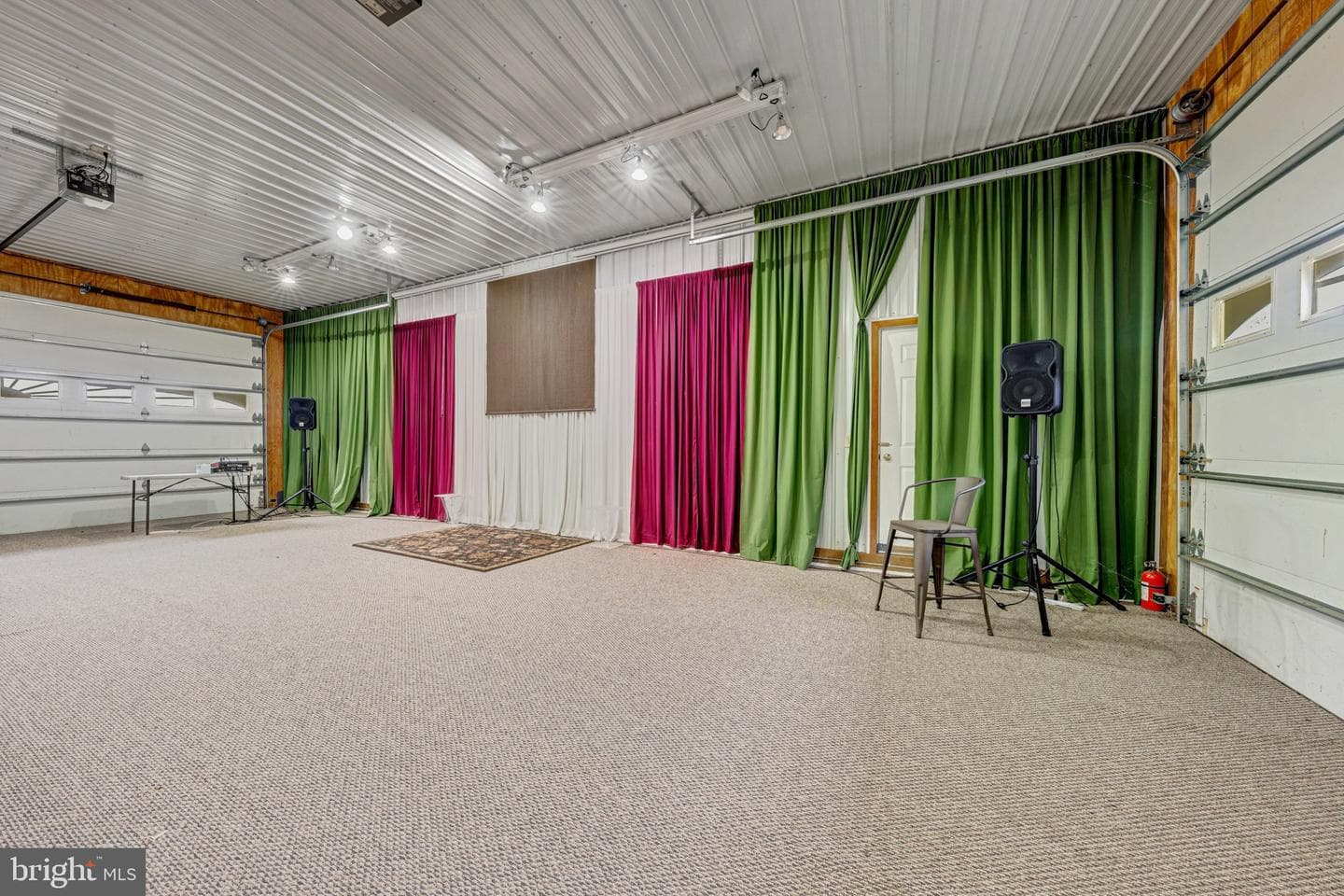 895 Fishers Road photo 48