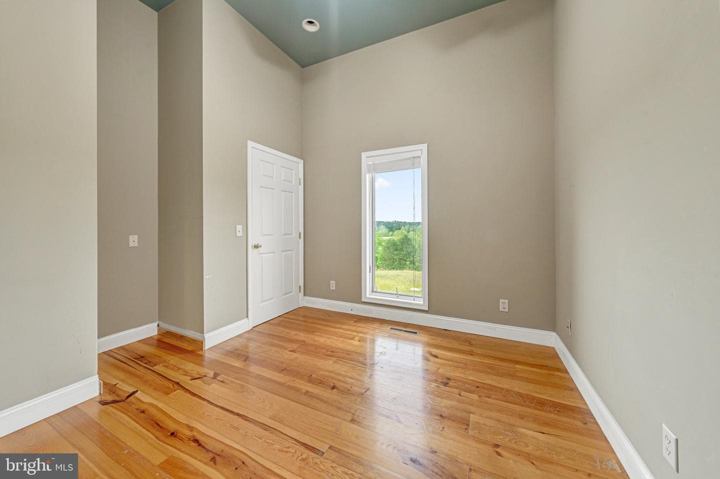 895 Fishers Road photo 52