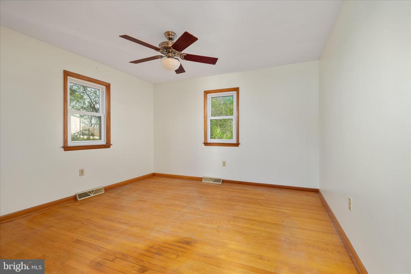16620 Old Valley Pike photo 20