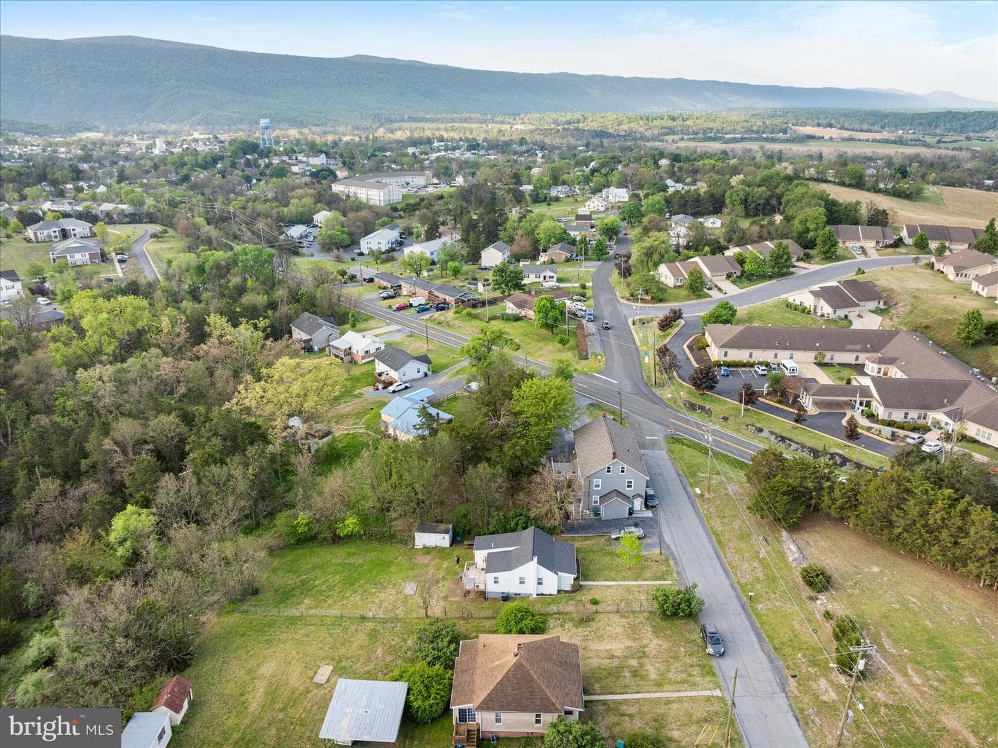 654 Capon Road photo 36