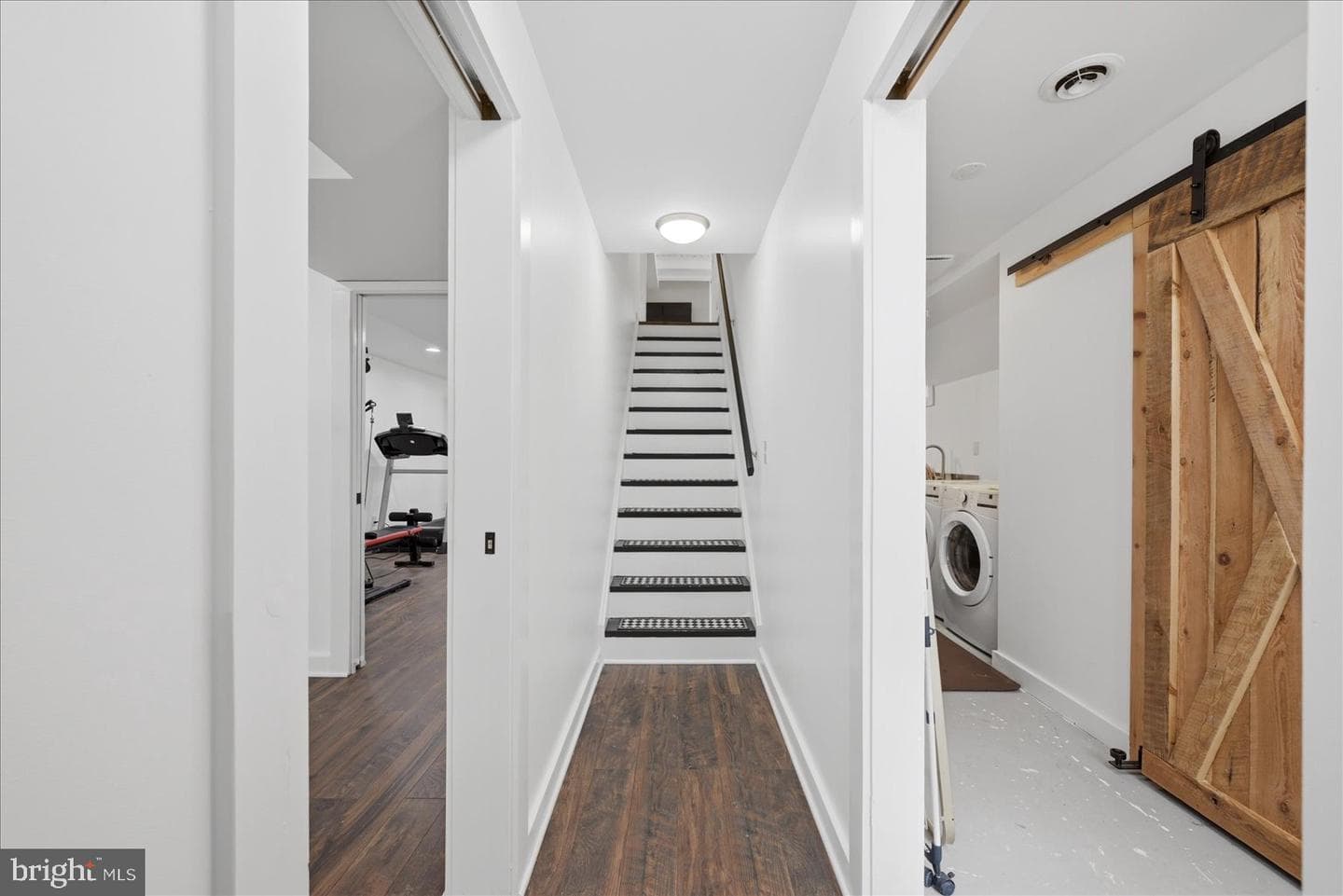 482 Boyer Road photo 32
