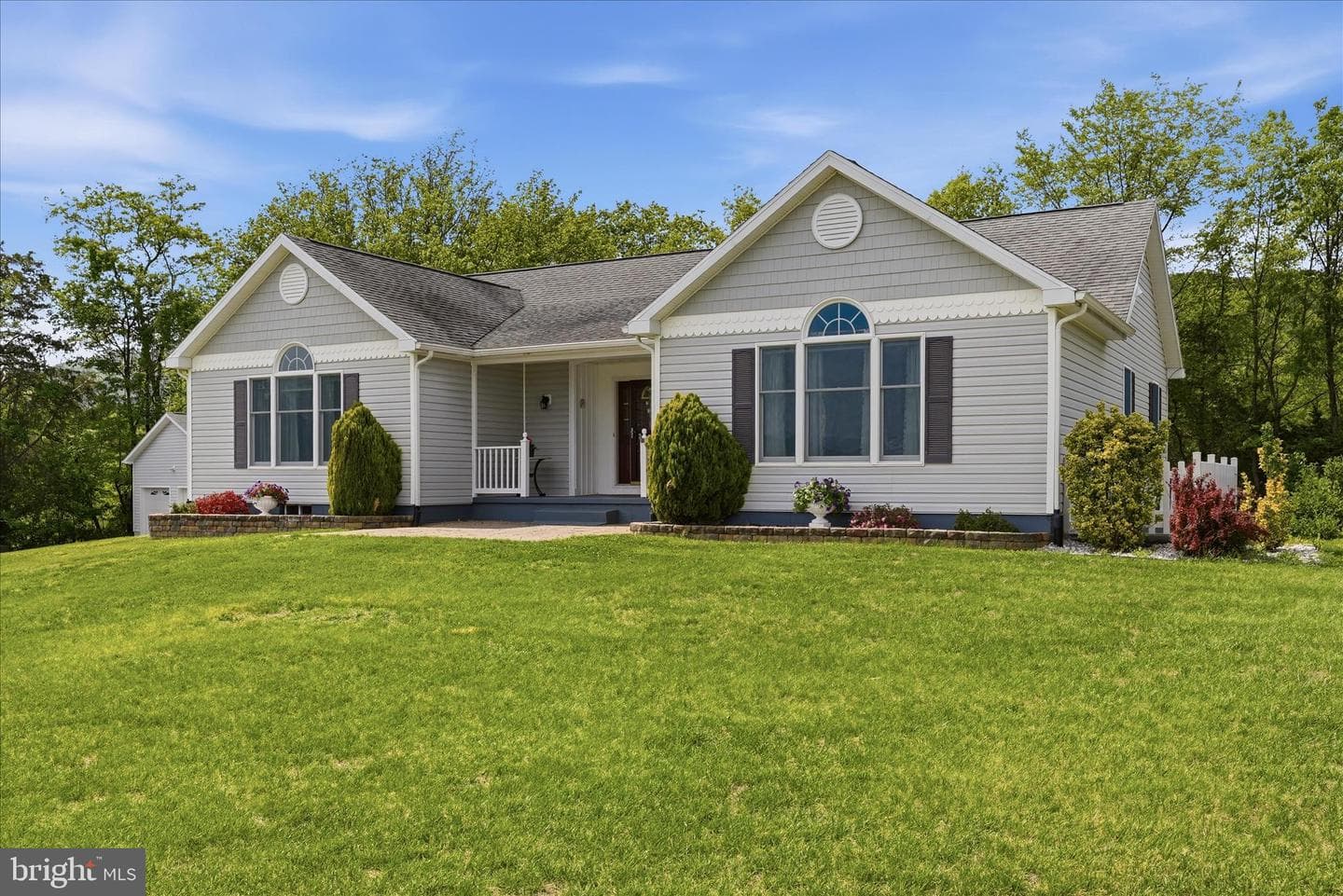 16335 Back Road photo 6