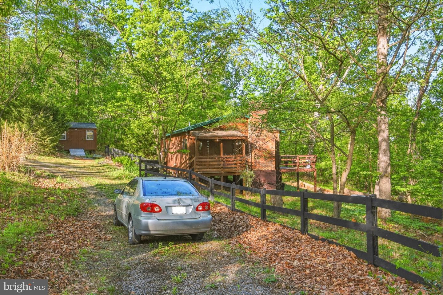 816 Hilltop Lane photo 5