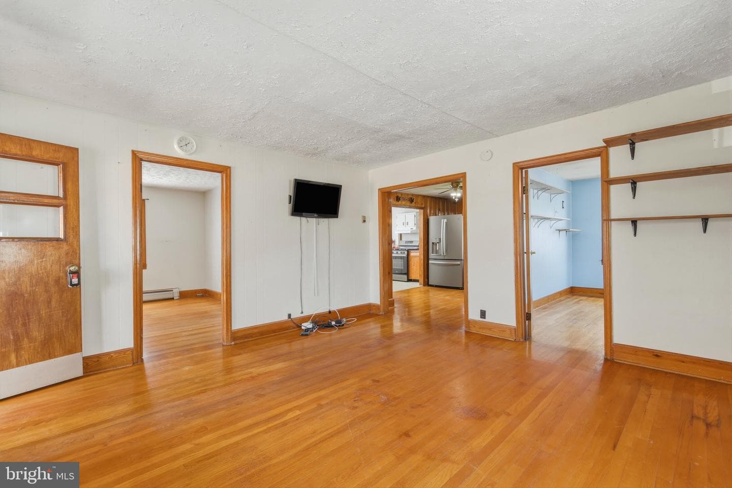 155 Center Street photo 21