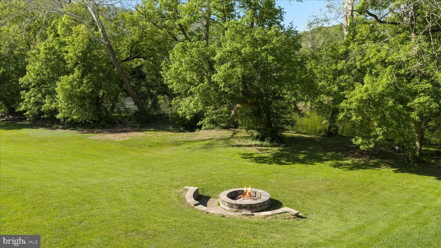 714 Deer Meadow Drive photo 40