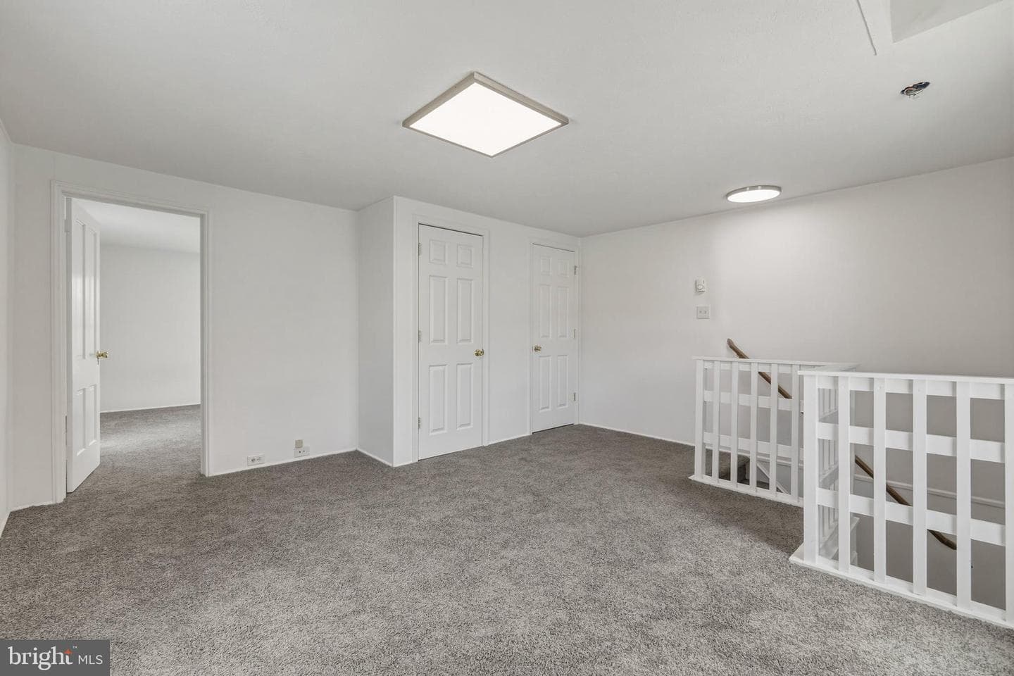 223 W High Street photo 16