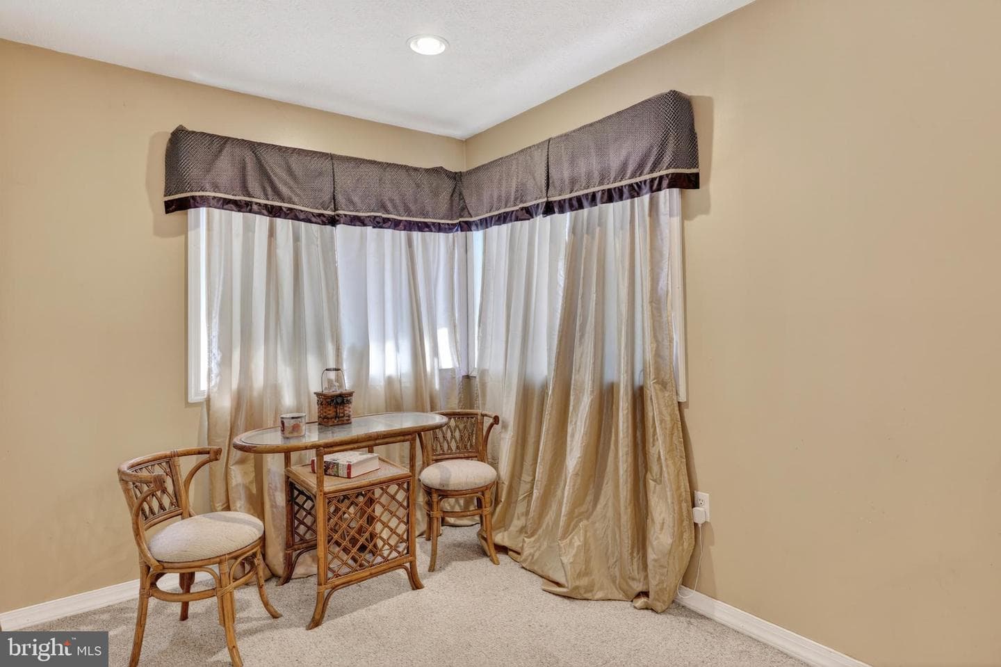 108 Homestead Lane photo 18
