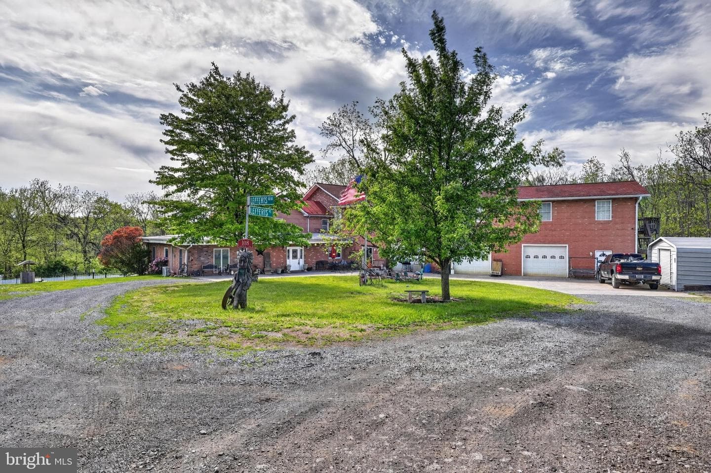 108 Homestead Lane photo 36