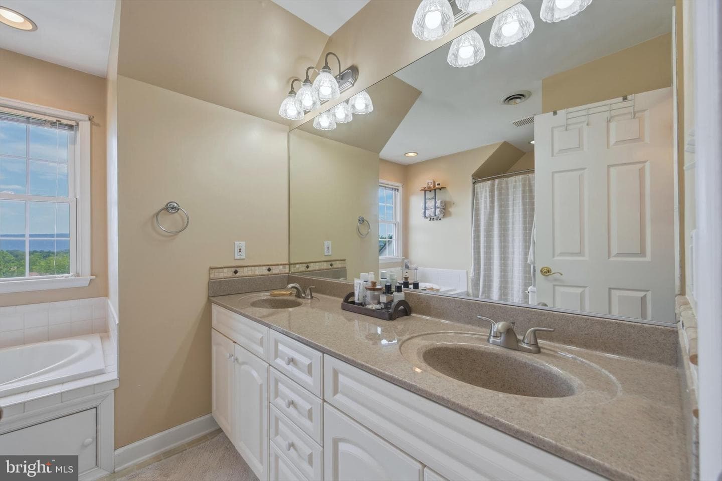 475 Fairview Cir photo 41