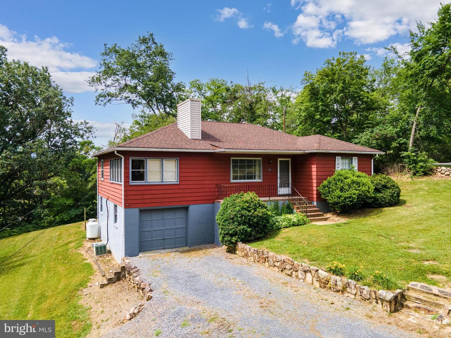 117 S Grove Avenue photo 44