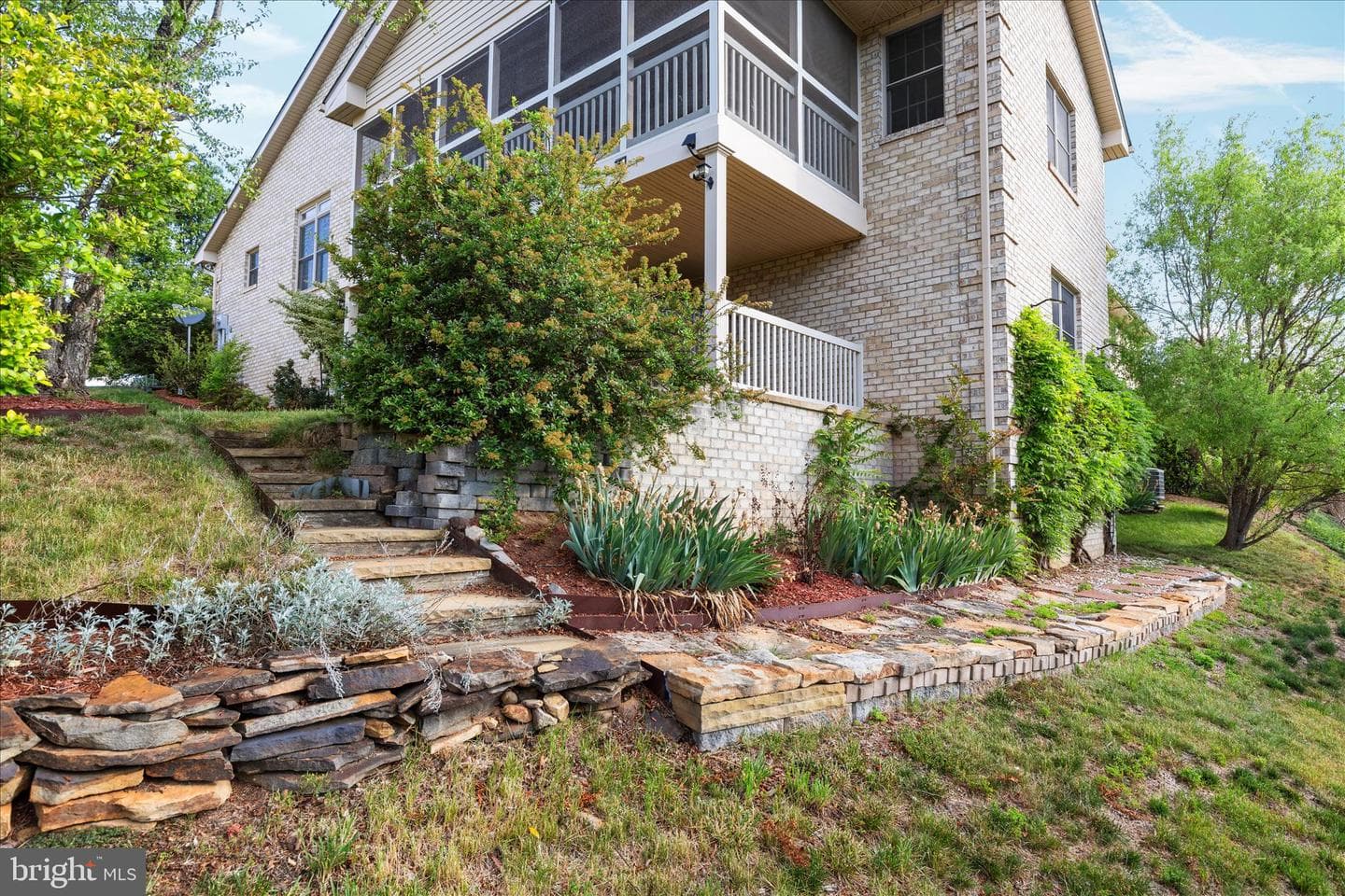 171 Daniel Court photo 43