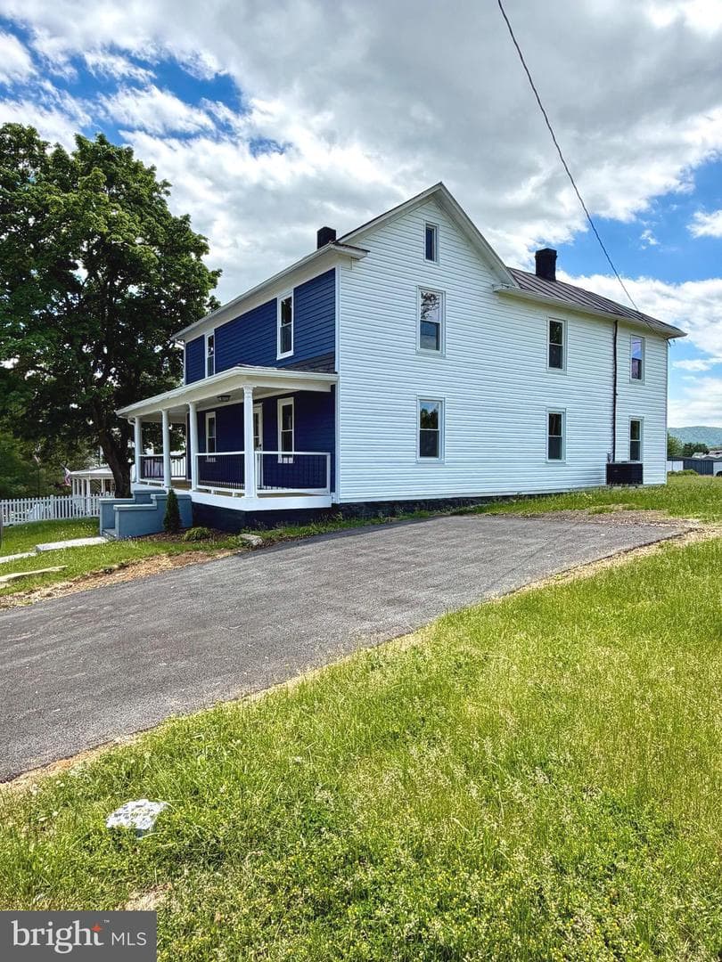 619 Branch Street photo 3