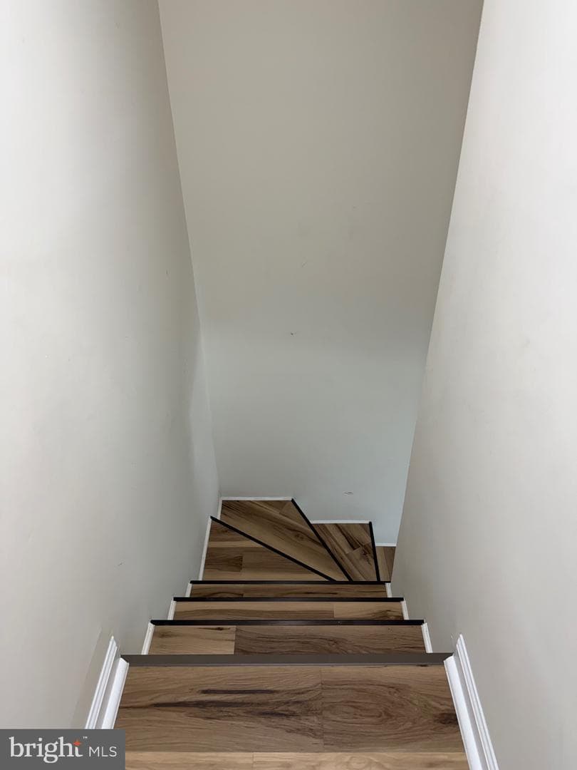 619 Branch Street photo 33