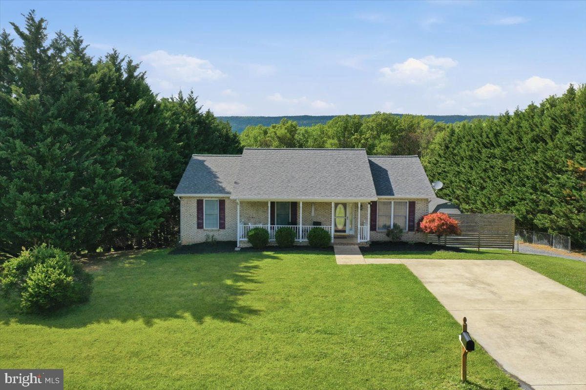 1503 Country Brook Road photo 2