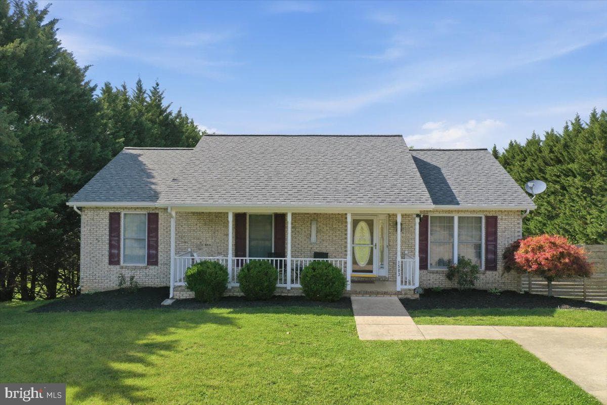 1503 Country Brook Road photo 3