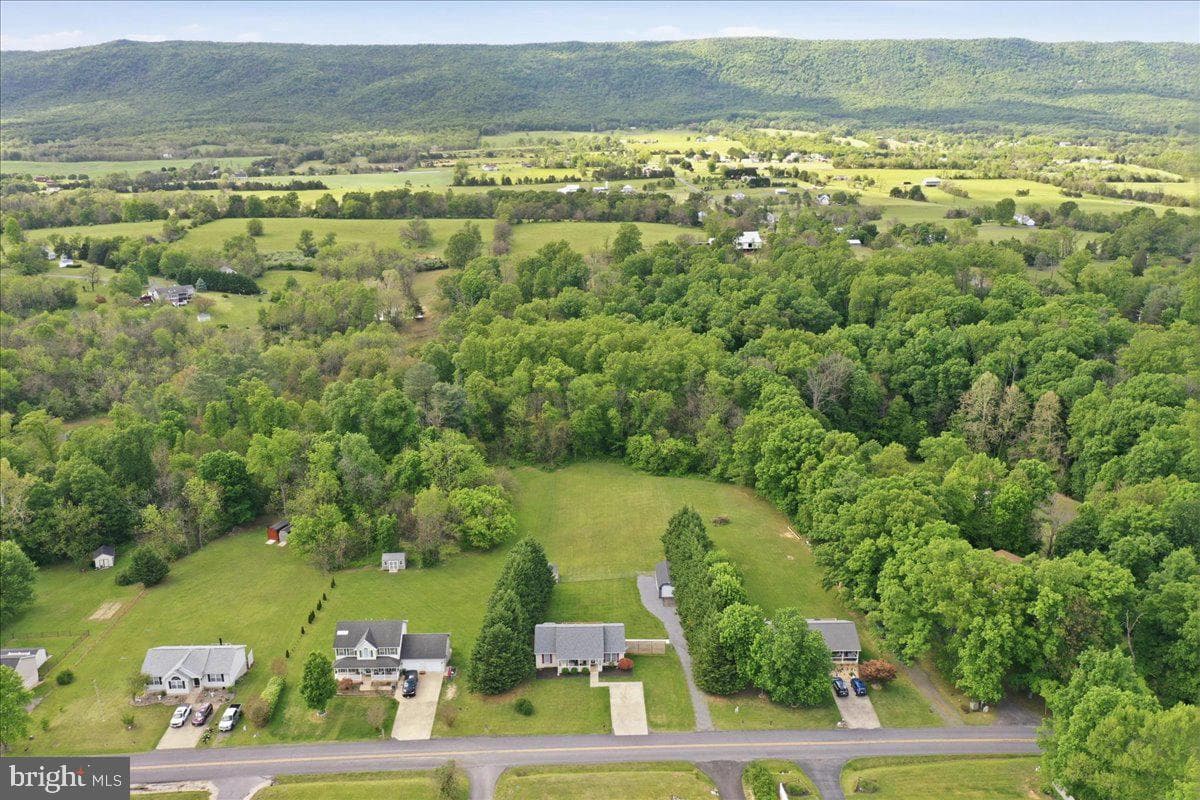 1503 Country Brook Road photo 9