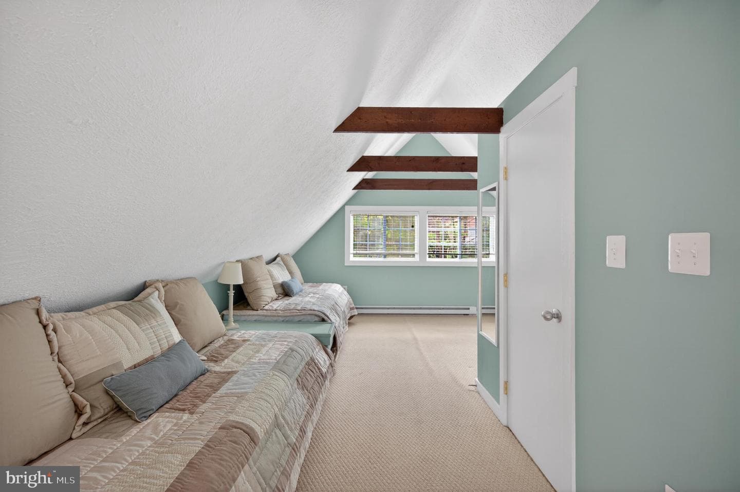 393 Palmer photo 25