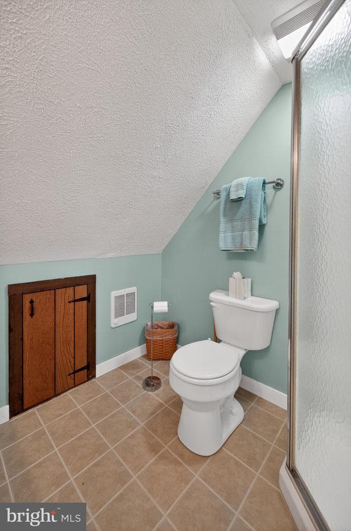 393 Palmer photo 32