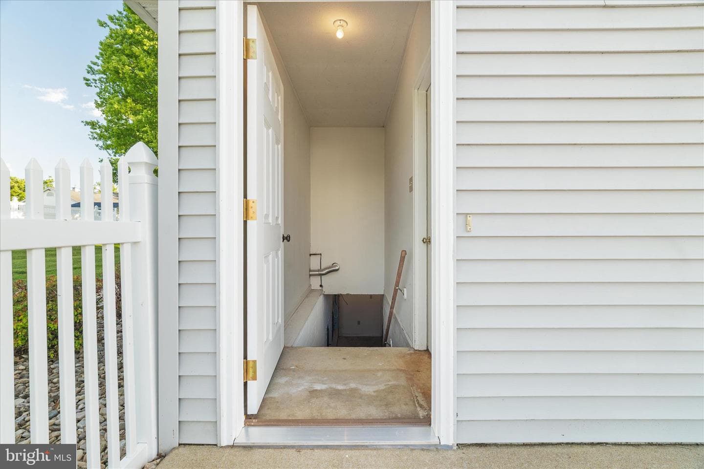 418 Kern Street photo 40